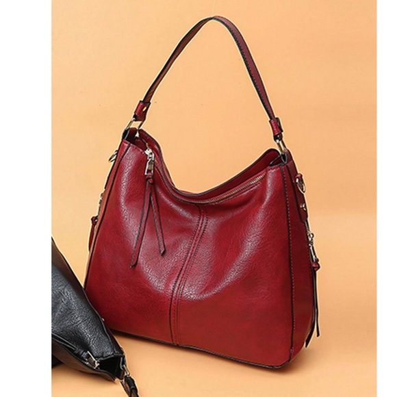 Luxe Red Vegan Leather Zip up Large Shoulder Crossbody Hand Bag - Picture 4 of 4